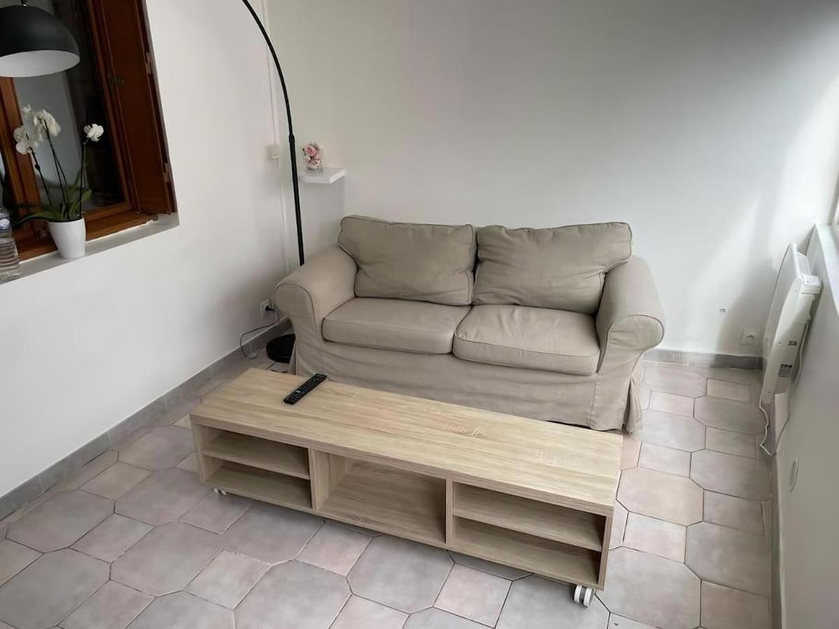 Maison Deux Pieces Tout Confort Stains Bagian luar foto